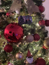 Load image into Gallery viewer, Christmas Ornaments (Customized)
